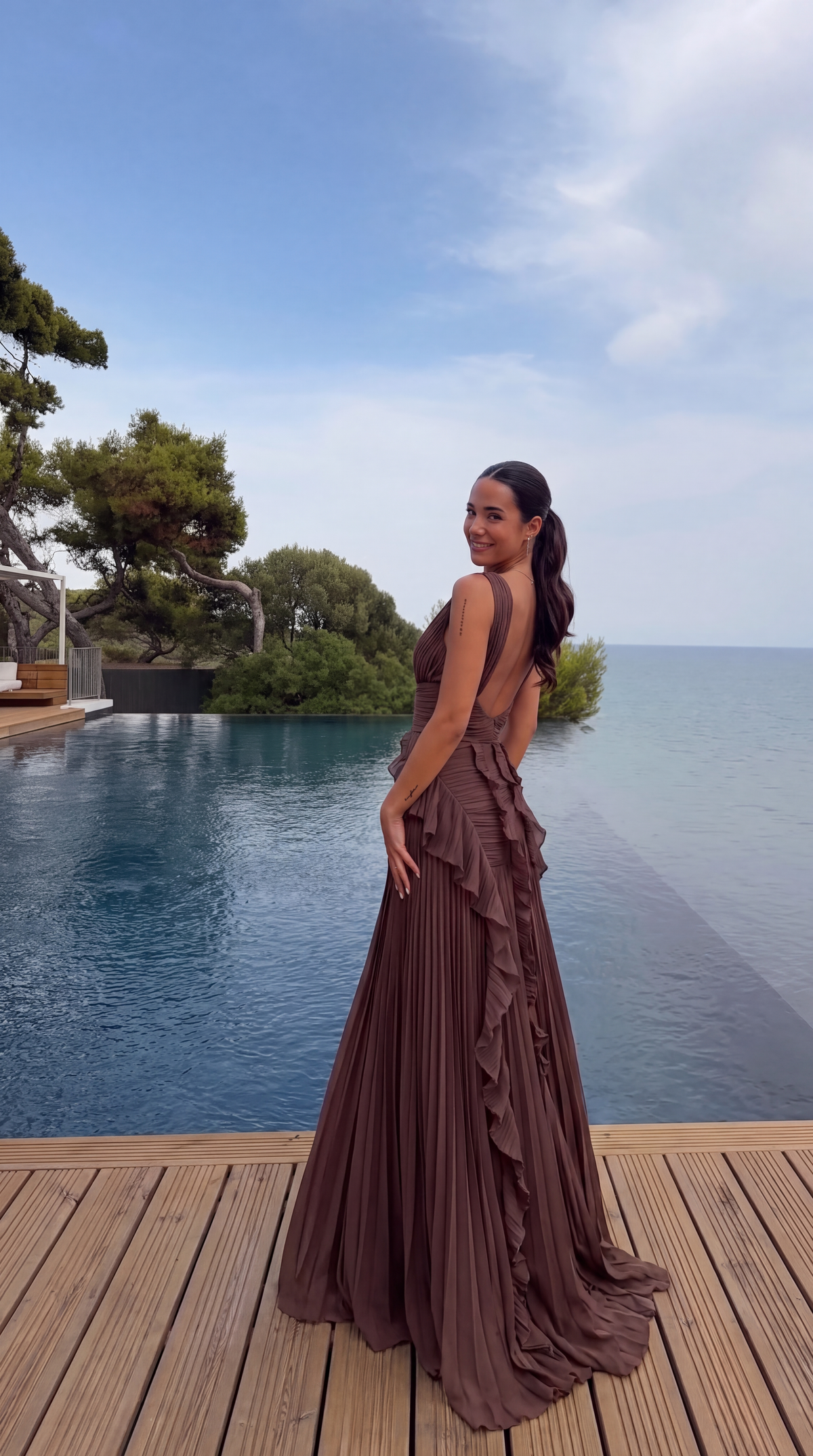 Soraya | Women's Pleated Ruffle Sleeveless Maxi Wedding Guest Dress