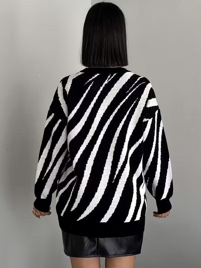Women's Abstract Stripe Knit Sweater