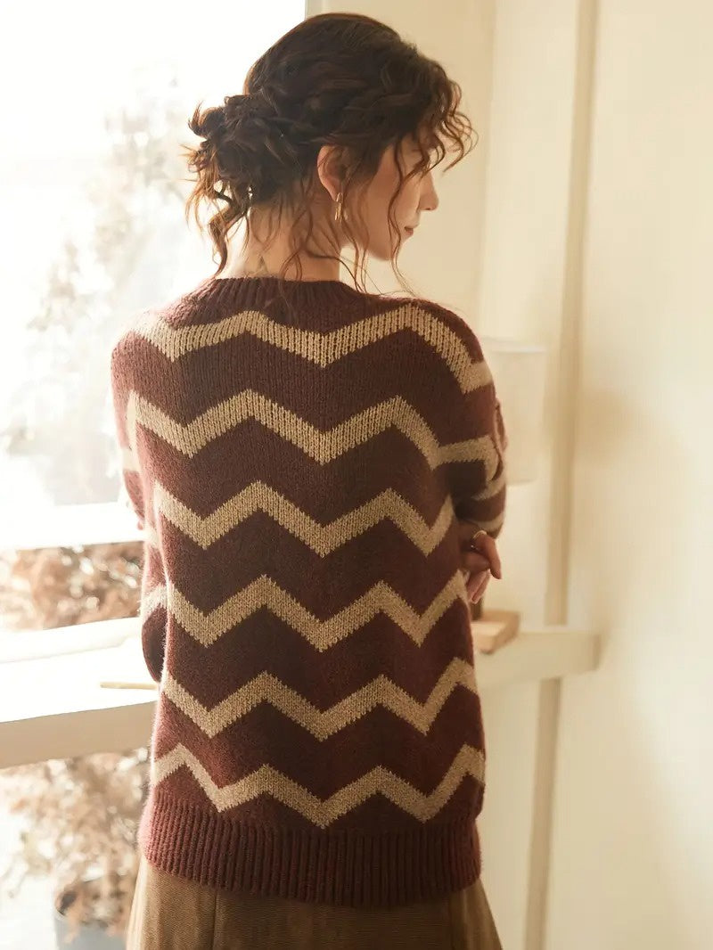 Women's Sweater with Zig Zag Pattern