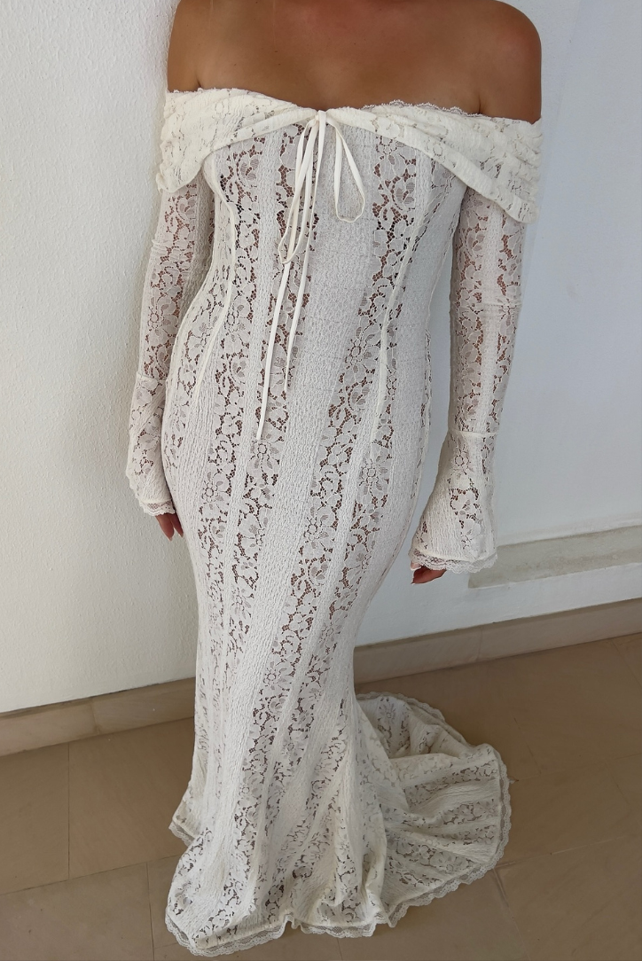 Zarina | Women's Off-Shoulder Lace Long Sleeve Maxi Hens Party Dress